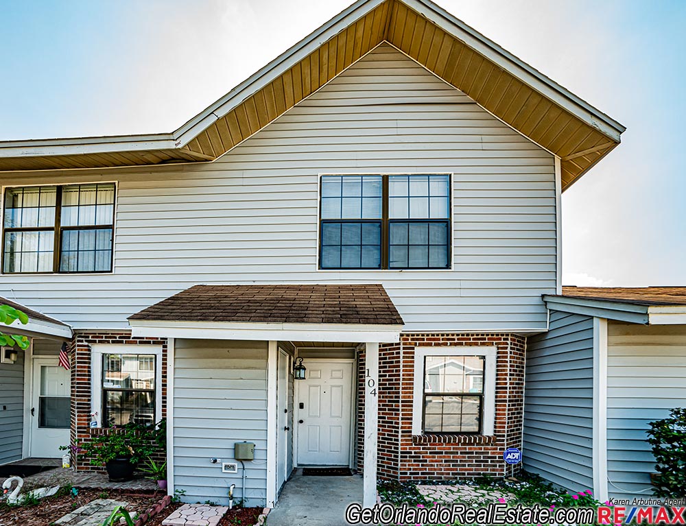 Gorgeous 2/2.5 Townhome - Sanford Florida Home For Sale