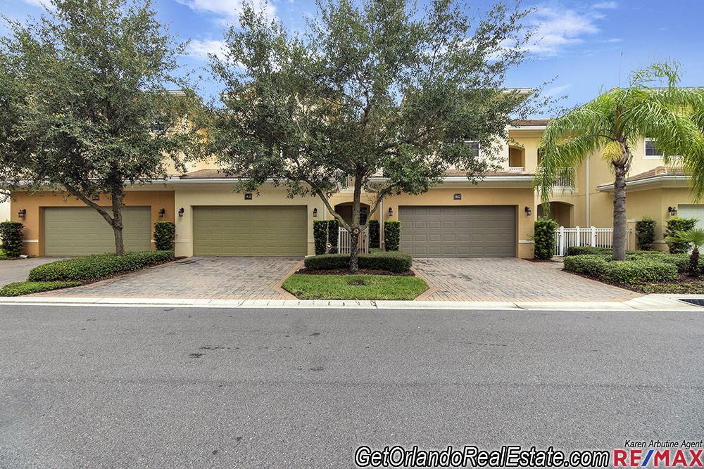 Luxury Townhome in Heathrow Lake Mary For Sale