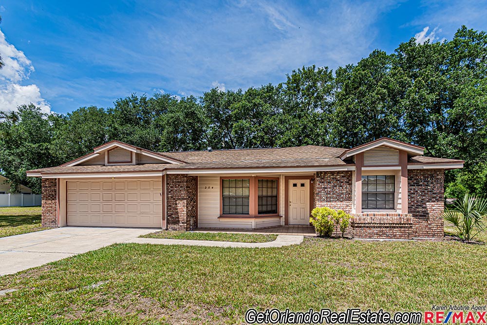 Luxury Home for Sale in Altamonte Springs Woods Florida