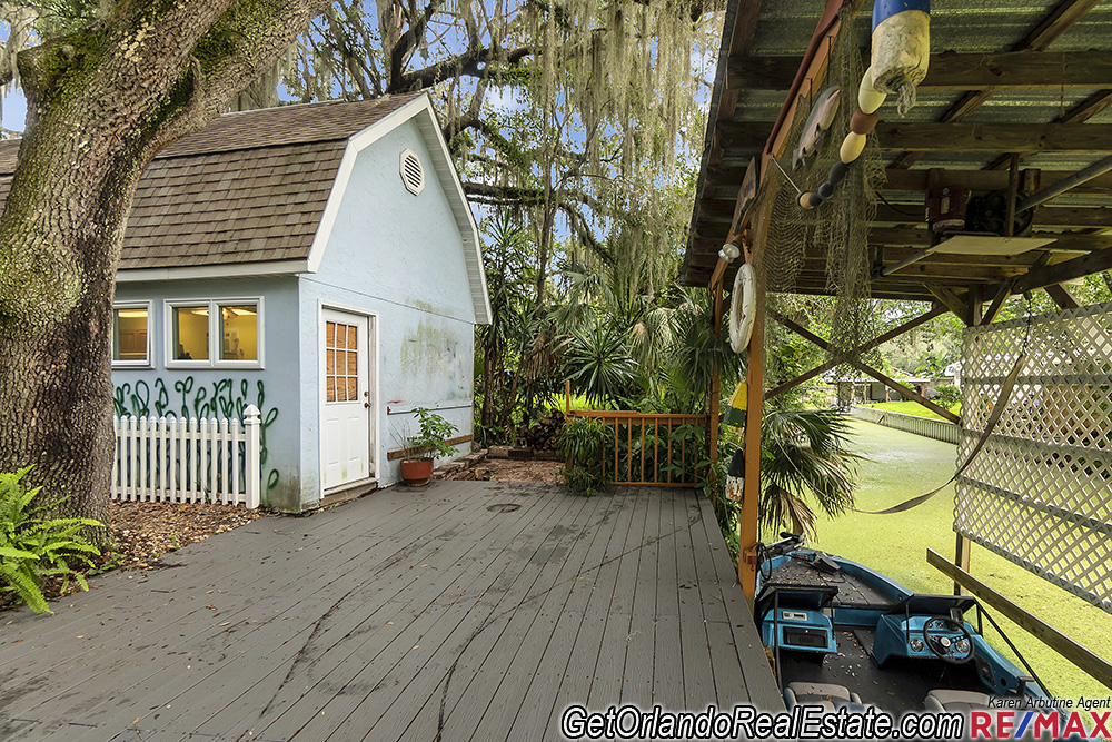 Waterfront Home For Sale in Tavares Office & Boathouse