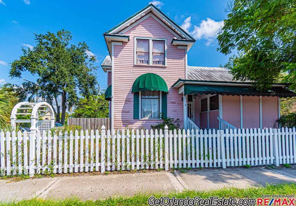 Sanford Florida Vintage Victorian Style Home for Sale