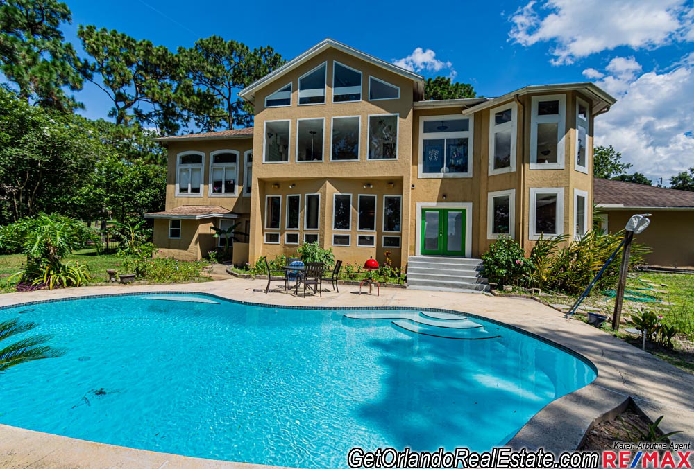 Luxury Pool Home for Sale in the Markham Woods Corridor