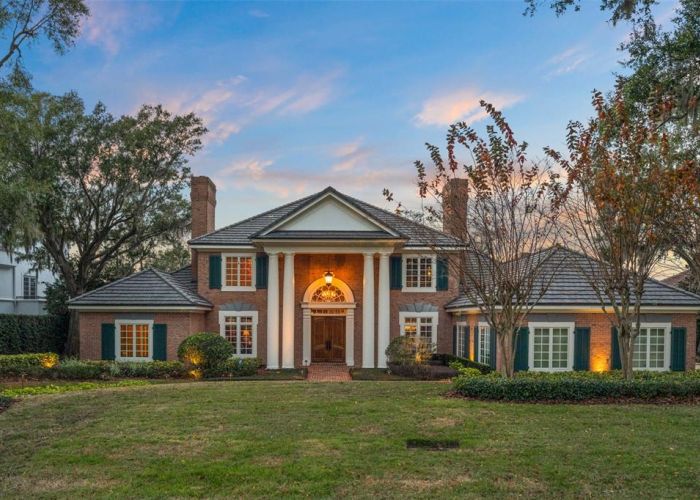 9844 LAUREL VALLEY