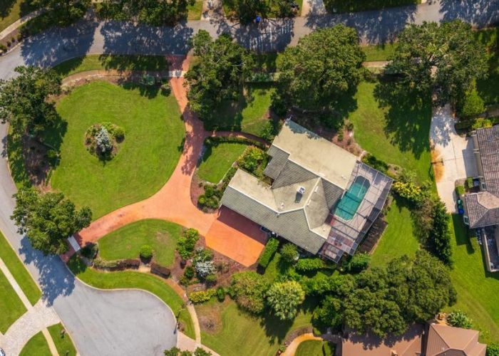 2128 LAKE CRESCENT