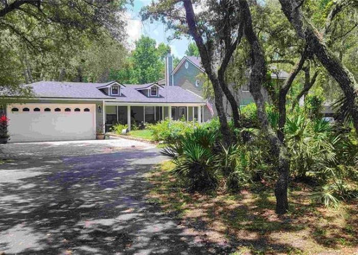 14815 LAKE PICKETT