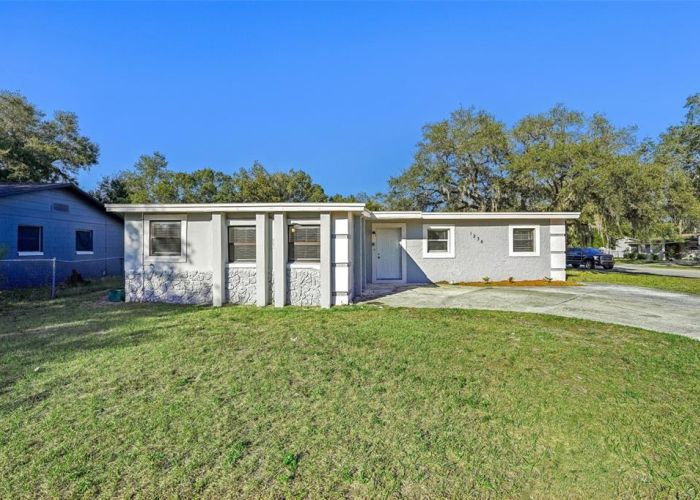 1236 MERRITT