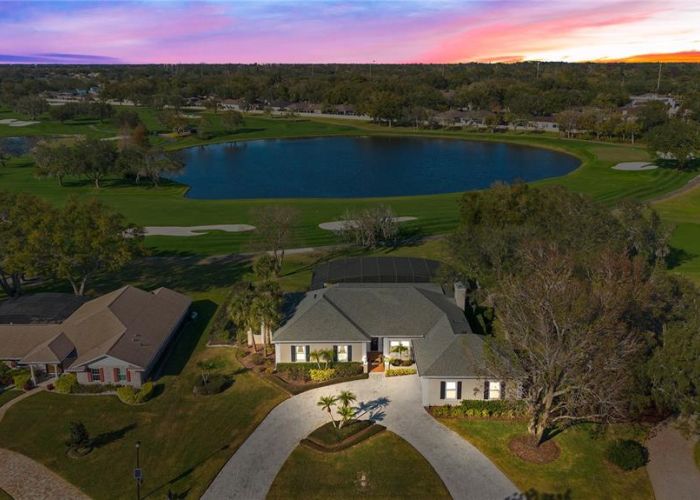 8513 BAY HILL