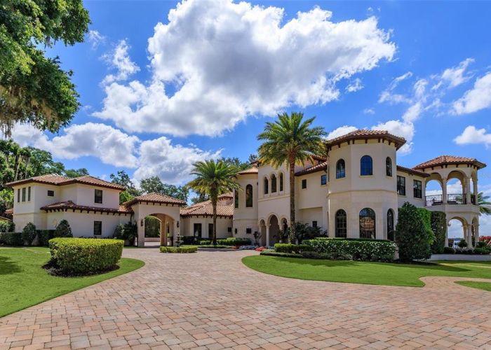 11900 LAKE BUTLER