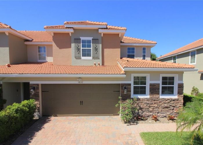 5632 SIRACUSA LANE