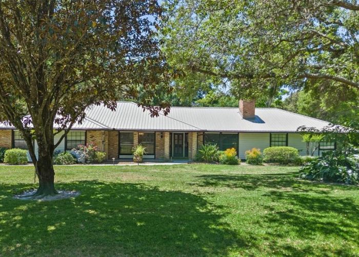 203 GREENTREE