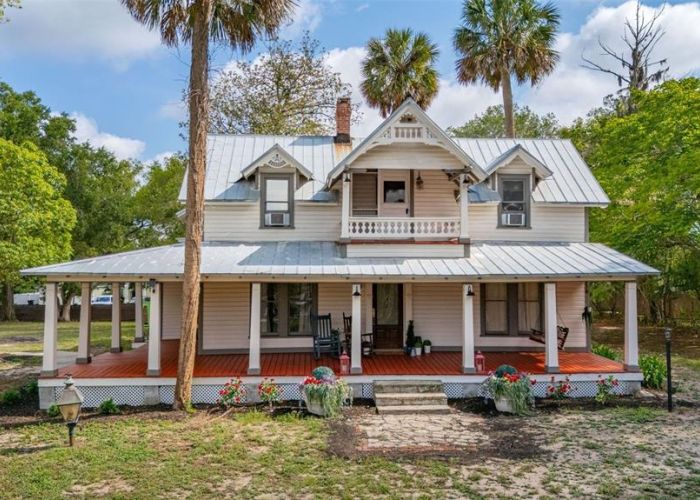 525 BLUE SPRINGS