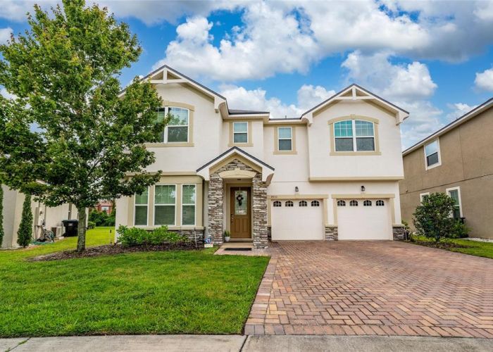 4952 LONGMEADOW PARK