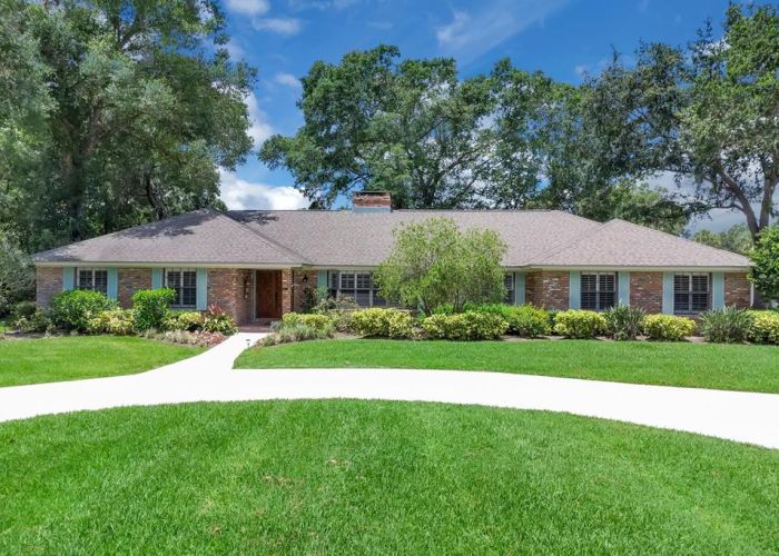 202 RIVERVIEW