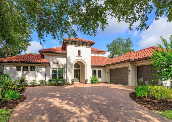 4224 CLARICE ESTATES