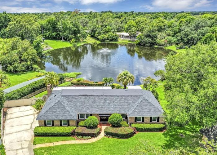 400 TIMBERCOVE