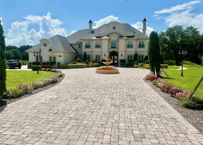 10301 SAVANNAH RIDGE