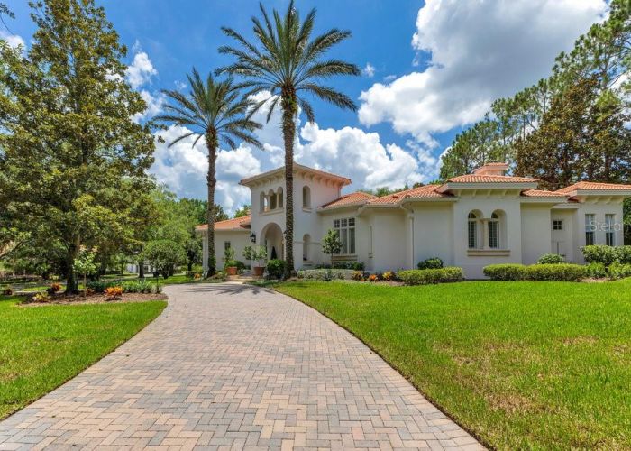 6186 LOUISE COVE DRIVE