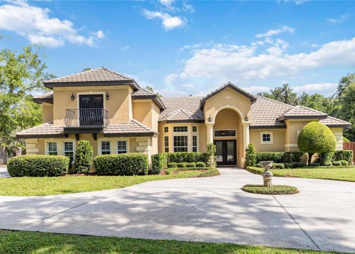 1734 MAJESTIC OAK