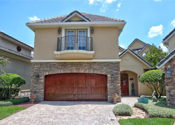 280 LAKE BRITTANY