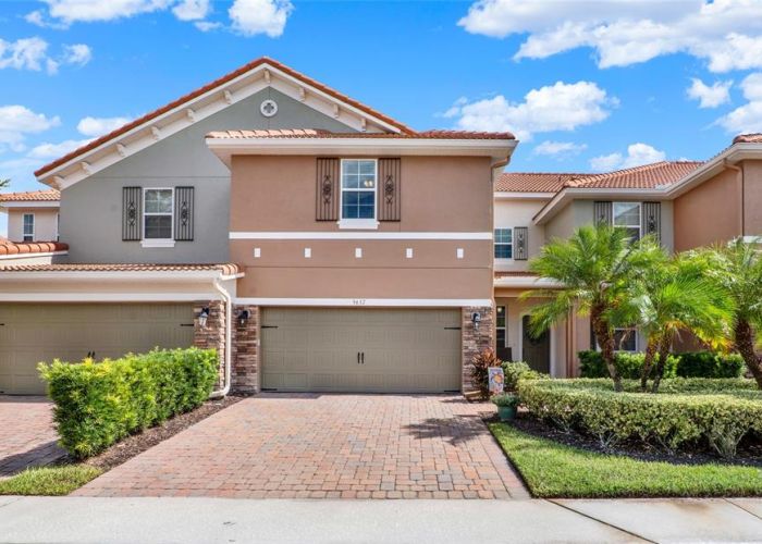 5637 SIRACUSA LANE
