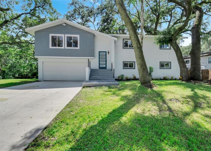 719 LITTLE WEKIVA