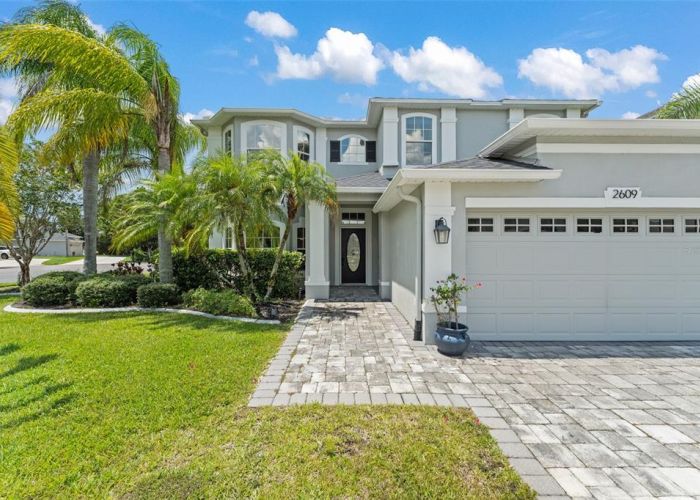 2609 LAKEMOOR