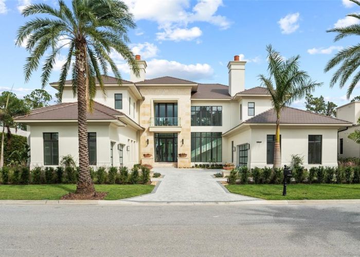 10065 AUTUMN MIST LN