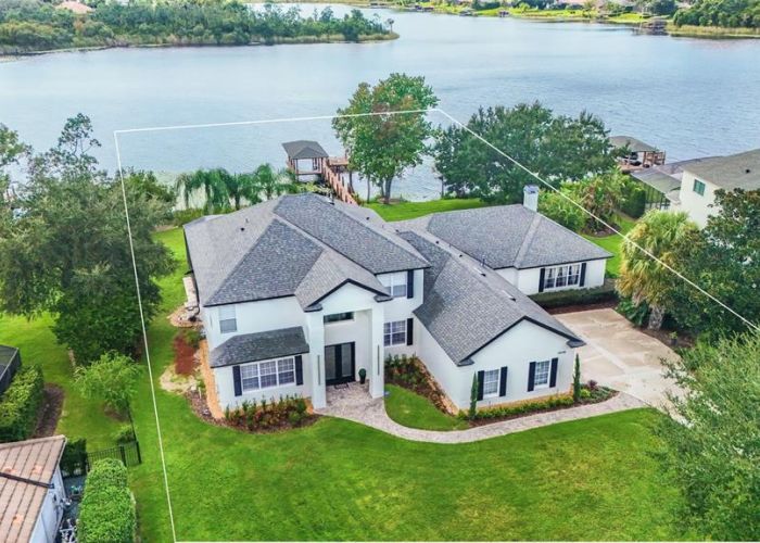 13048 LAKE ROPER CT.