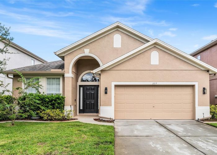 227 VENETIAN BAY