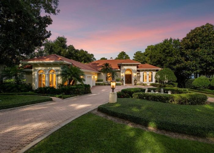 9826 LAUREL VALLEY