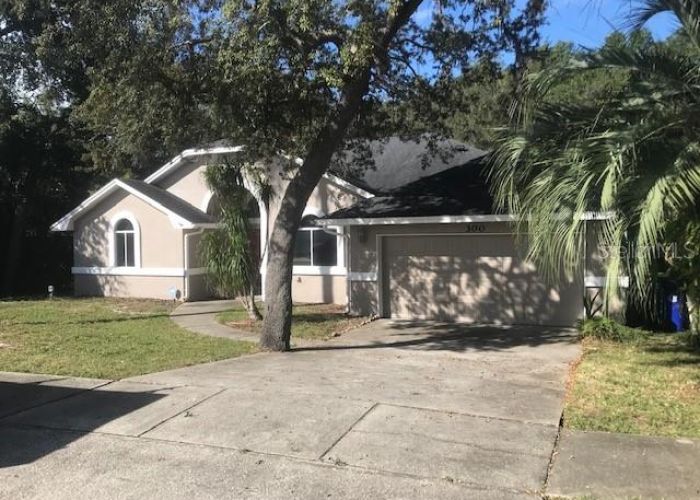 300 SUN OAKS