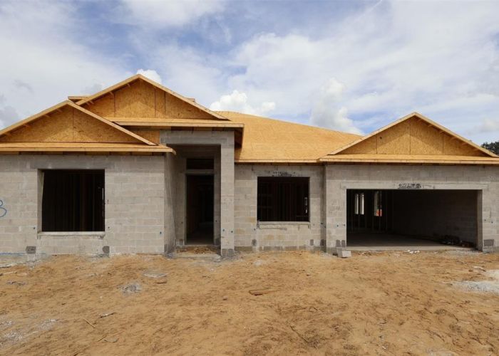 705 POINTE EMERSON