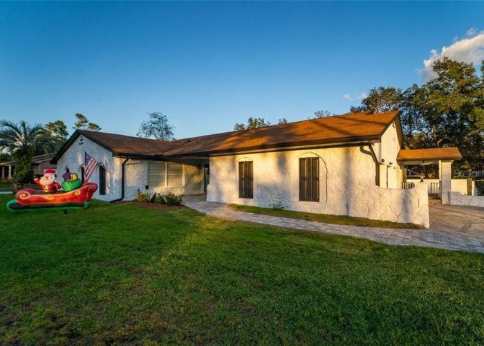 4627 WOODLOT 4627 WOODLOT