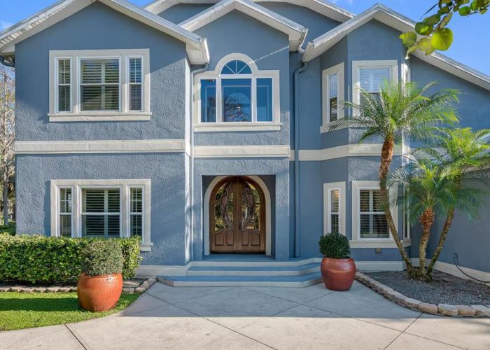 151 LAKESIDE 151 LAKESIDE