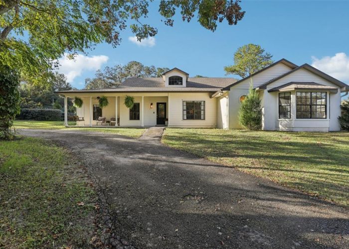 22301 CORONADO SOMERSET