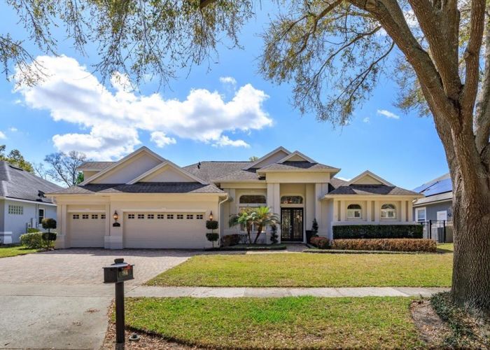 8816 GREAT COVE