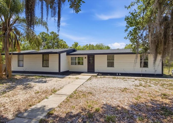 160 DEERPATH