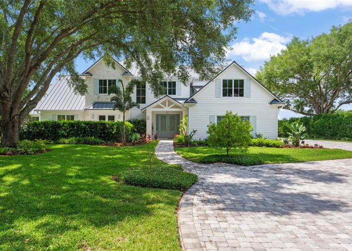 13542 SUNSET LAKES
