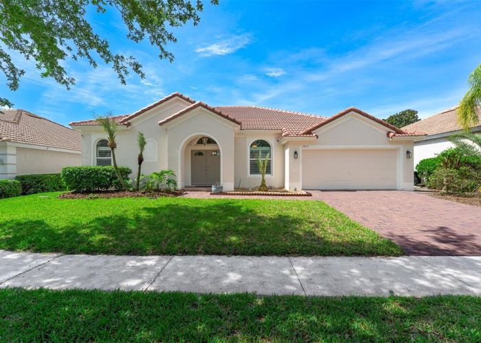 1430 GLENWICK