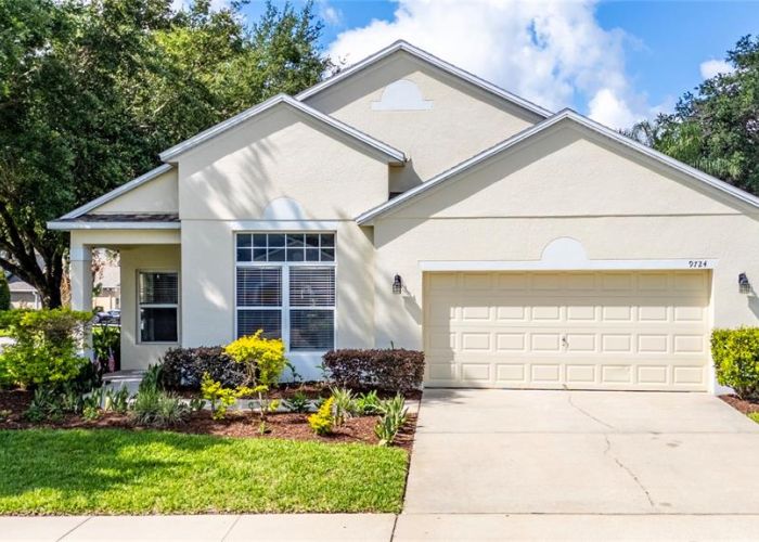 9724 MYRTLE CREEK