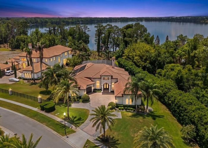 10633 LAGO BELLA
