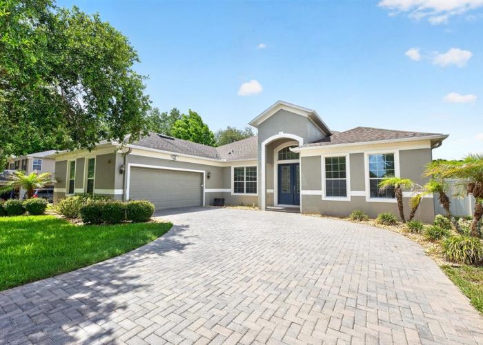 2651 CEDAR CREST