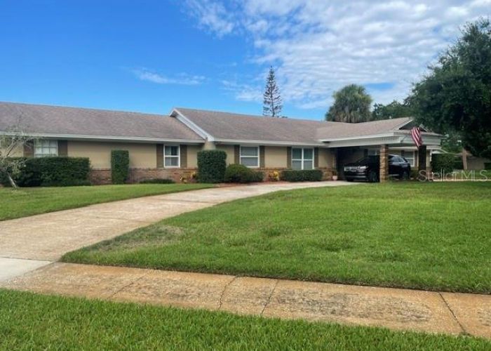 130 SPRINGWOOD