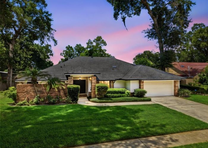 2309 SWEETWATER COUNTRY CLUB PLACE