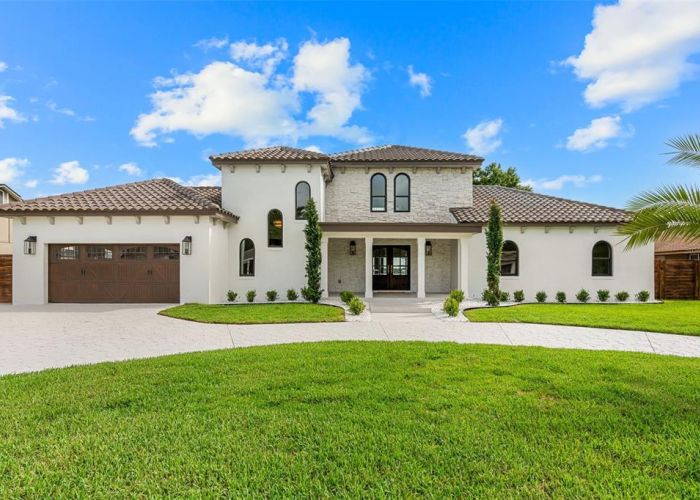 2501 TRENTWOOD