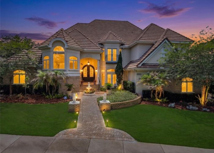 2204 CAIRNS