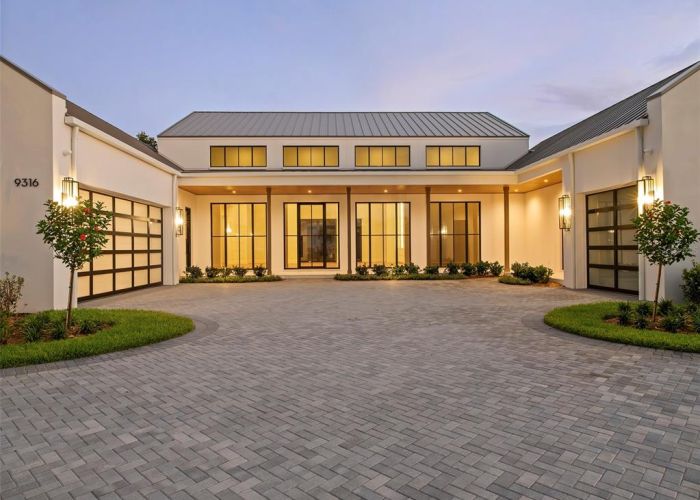 9316 GLADYS GARDEN CT