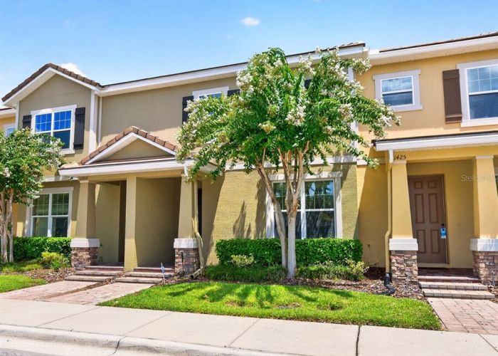 11429 BROWNSTONE