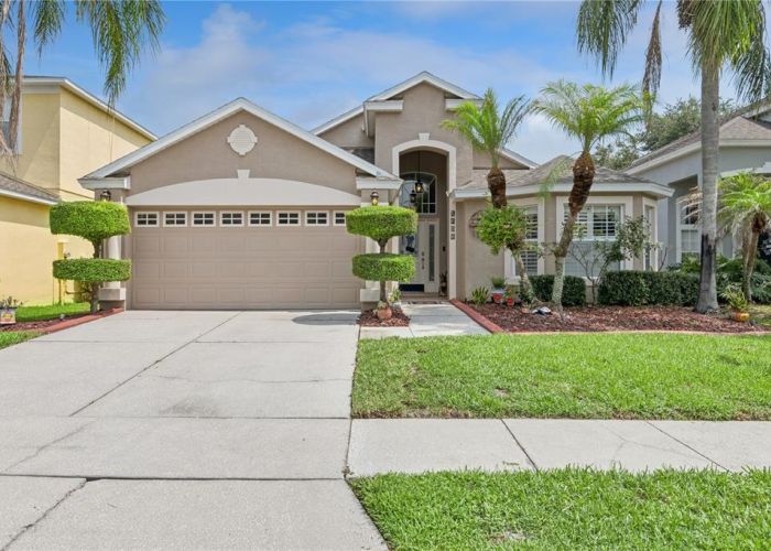 9943 HERON POINTE