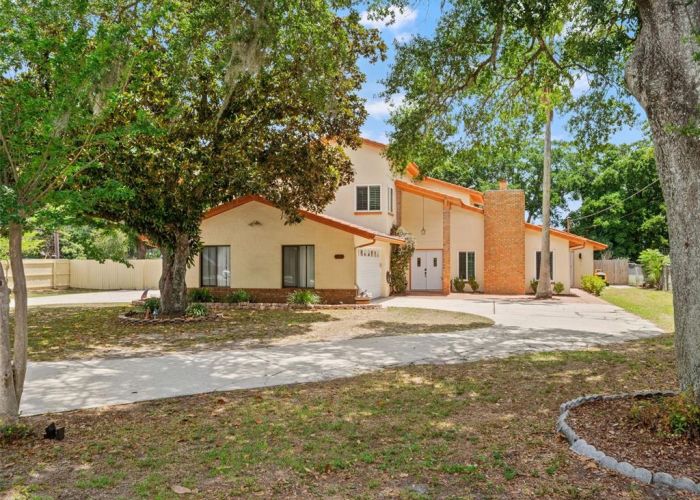 1161 LAKE BRANTLEY